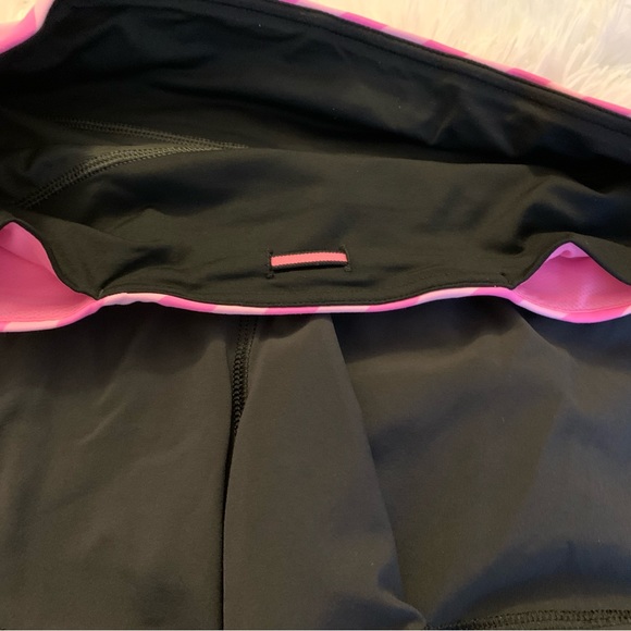 Lululemon athletic shorts - Picture 2 of 5